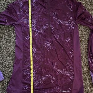 Patagonia 'wind' shirt